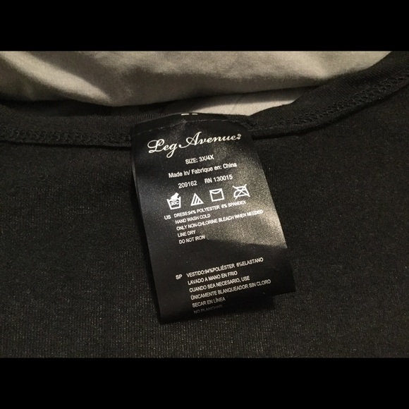 Halloween tunic! Spiders and bat wings OH MY! - Picture 5 of 5